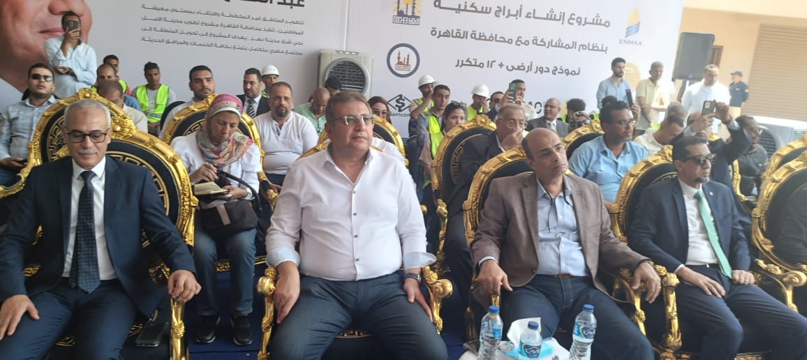 محافظ القاهرة يتابع أعمال إنشاء الأبراج السكنية بمدينة الأمل&nbsp;