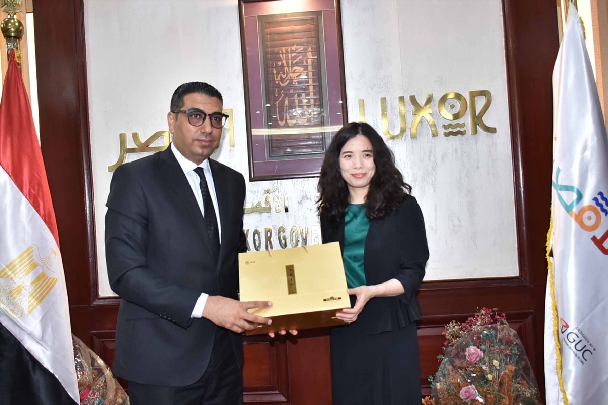 نائب محافظ الأقصر يستقبل وفدا صينيا&nbsp;