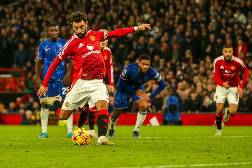 <strong>برونو فيرنانديز لاعب فريق مانشستر يونايتد الإنجليزي</strong>