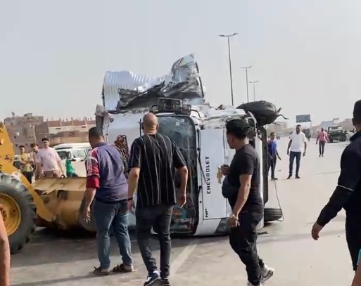 &nbsp;حادث انقلاب سيارة نقل على الطريق الدائري&nbsp;