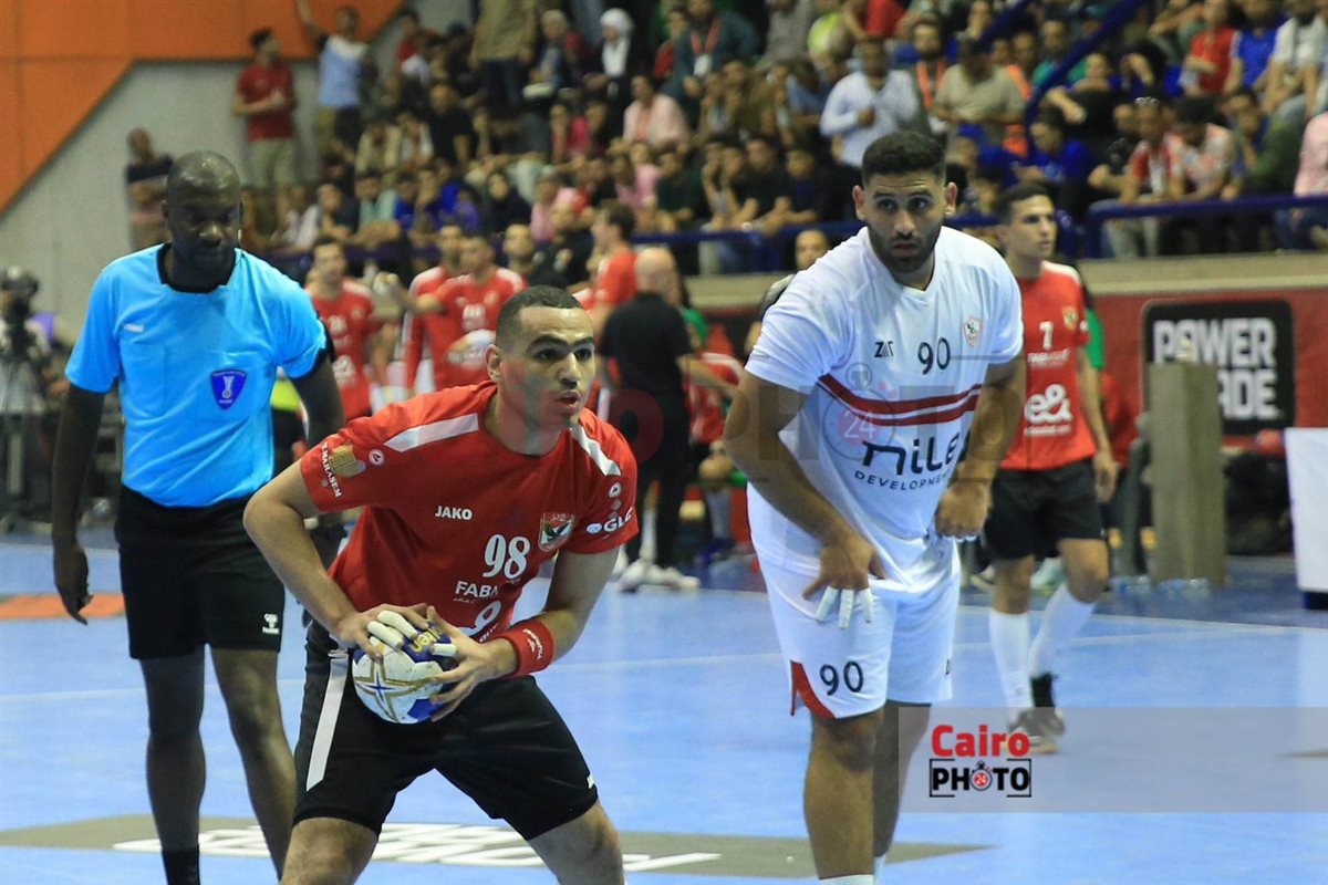 القنوات المفتوحة الناقلة لـ بث مباشر مباراة الأهلي ضد الزمالك اليوم لكرة اليد