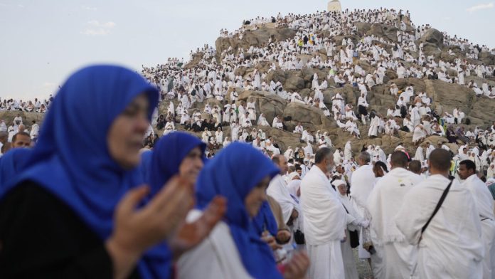 قناة تكبيرات العيد الكبير 2025