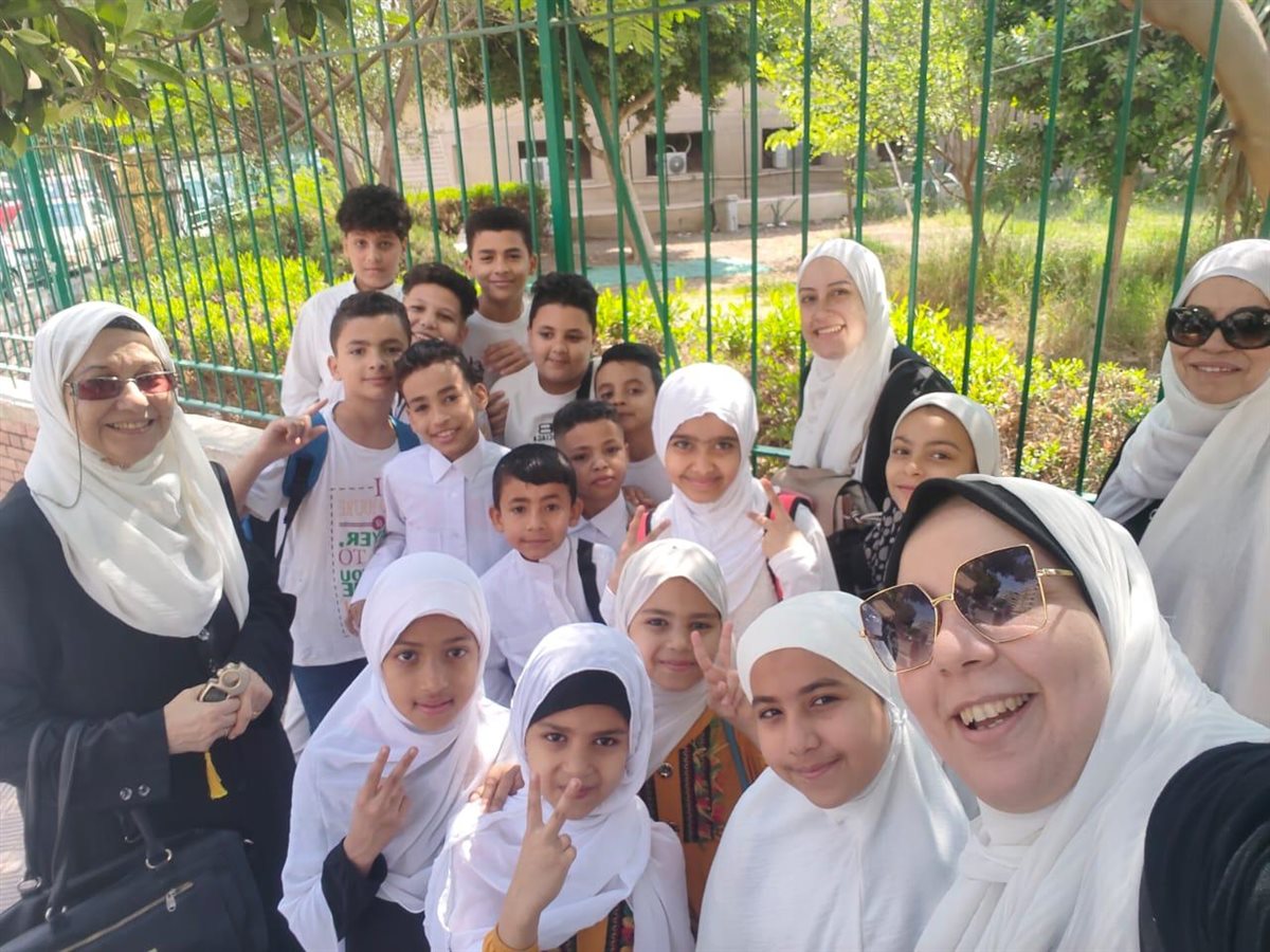 أطفال مسجد مصر يشاركون أطفال 57357 محاكاة مناسك الحج&nbsp;