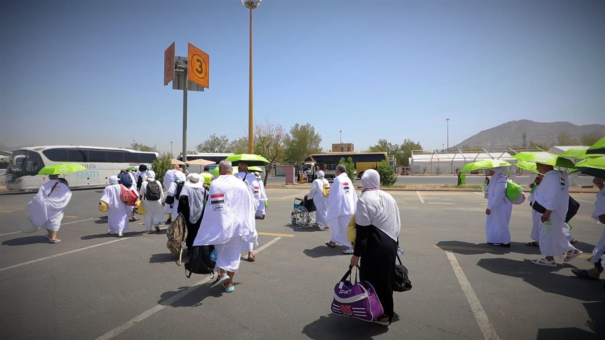 &nbsp;حجاج القرعة الى صعيد عرفات