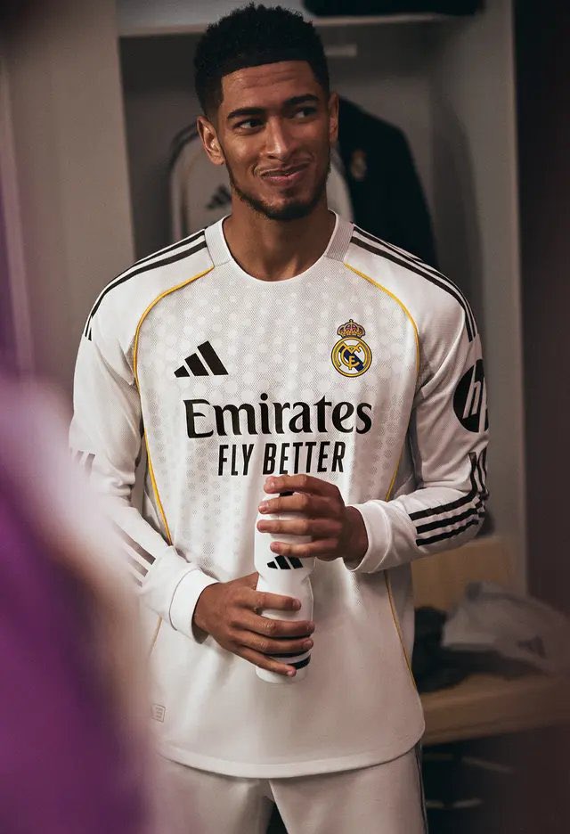 ريال مدريد يكشف قميص الموسم الجديد