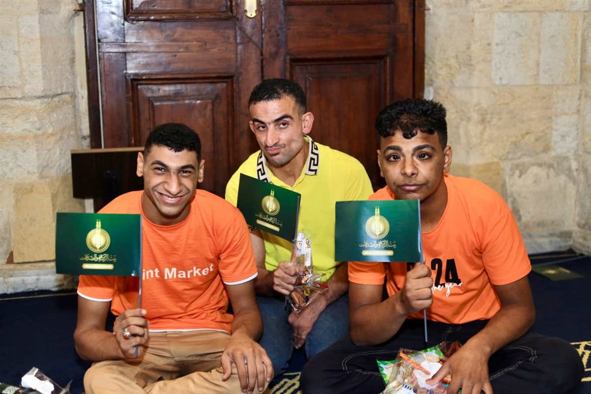 &nbsp;بيت الزكاة والصدقات يقدّم الهدايا والحلويات لـ200 طفل من ذوي الهمم&nbsp;