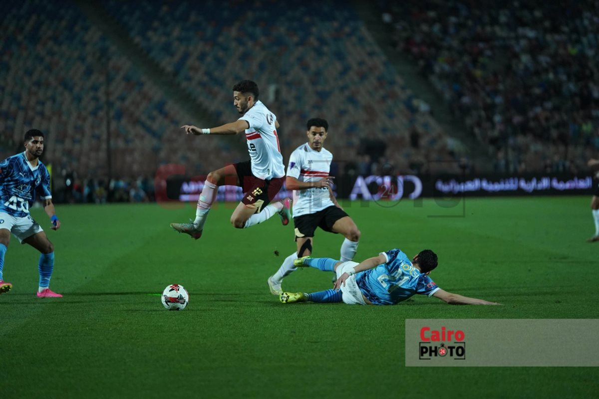 القنوات الناقلة لمباراة الزمالك وبيراميدز مباشر