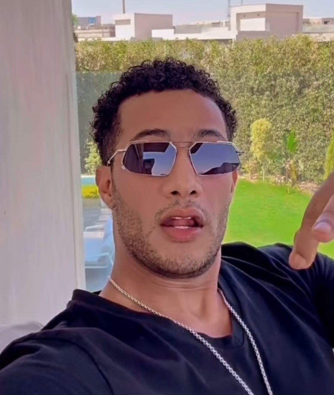 محمد رمضان يشوق لأحدث أغانيه&nbsp;