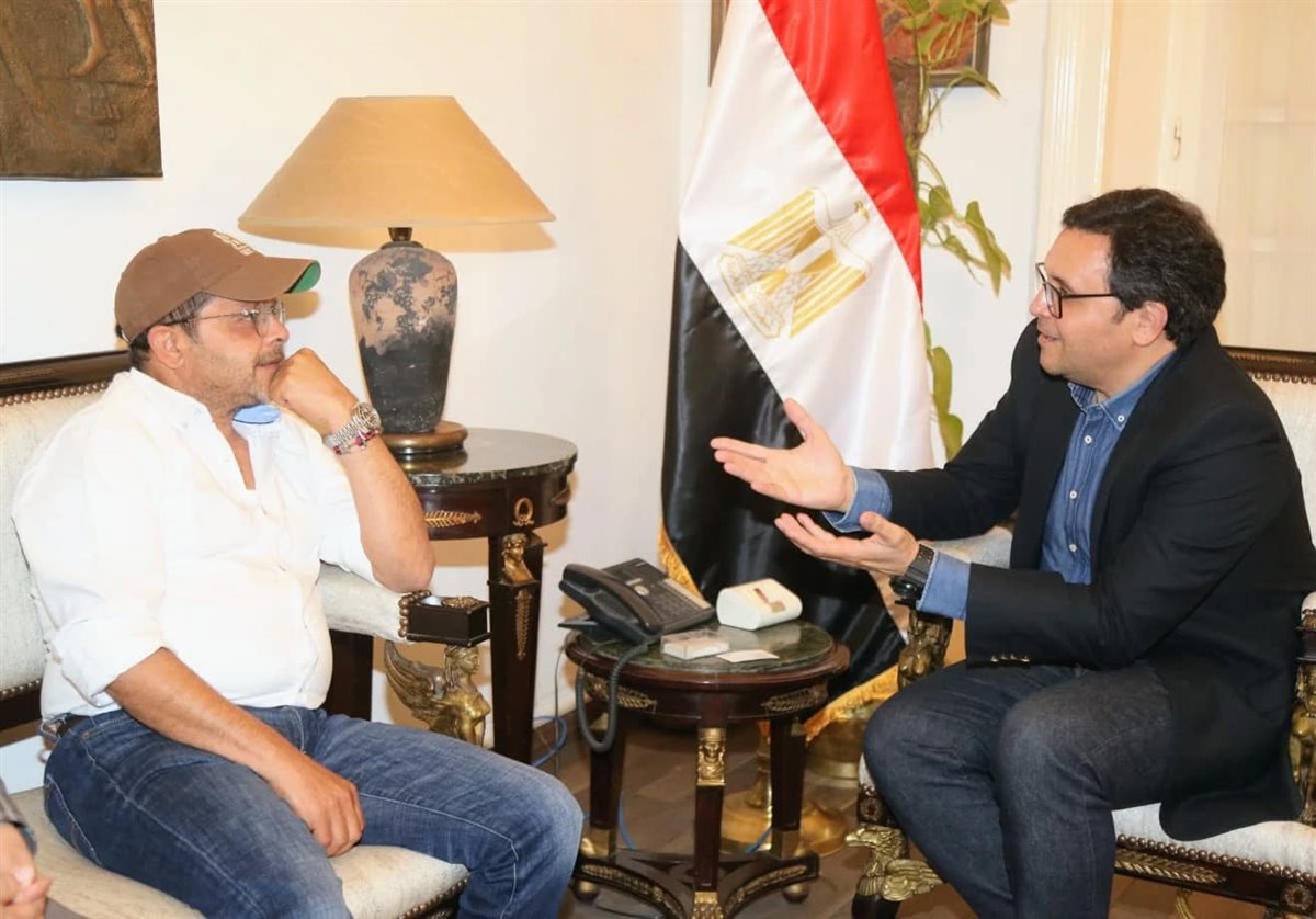 اجتماع وزير الثقافة الدكتور أحمد هنو بالفنان محمد هنيدي&nbsp;