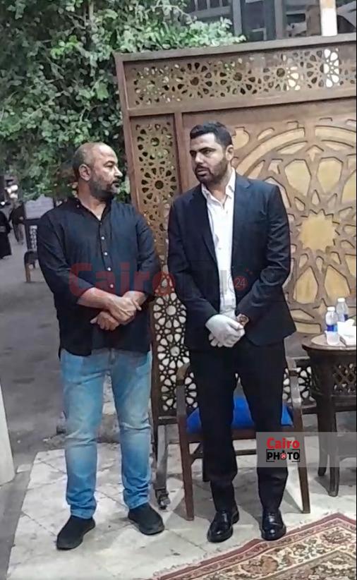 <strong>صور عزاء والد محمد طارق&nbsp;</strong>
