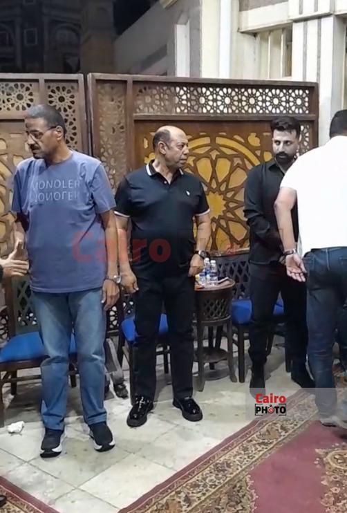 <strong>صور عزاء والد محمد طارق&nbsp;</strong>