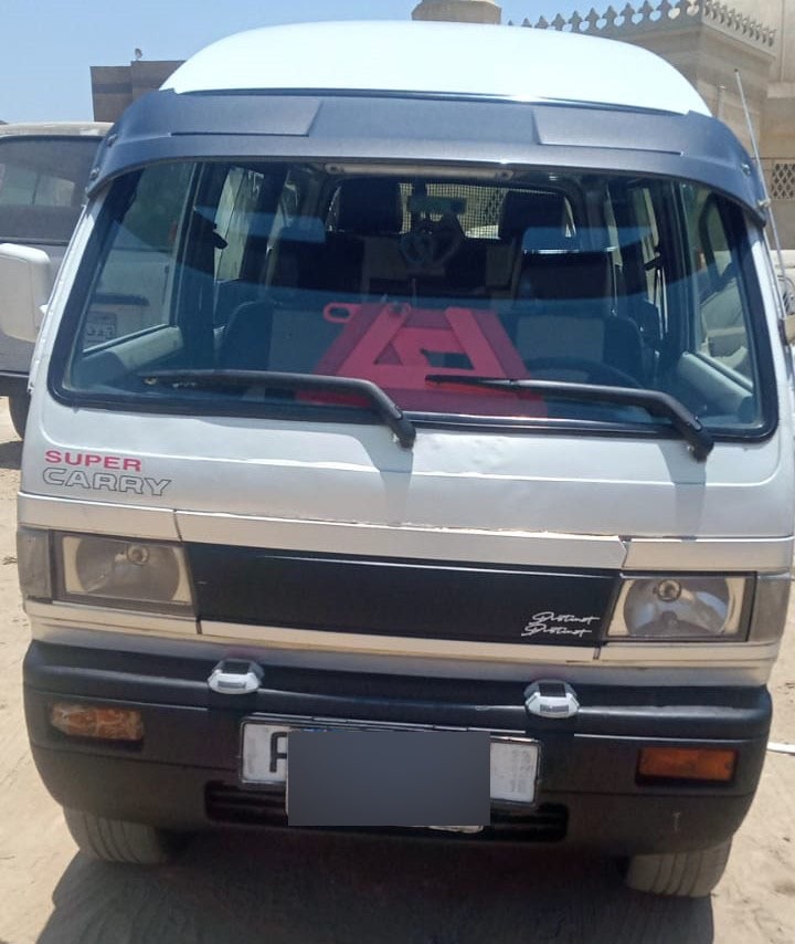 القبض على سائق استعرض بسيارته&nbsp;