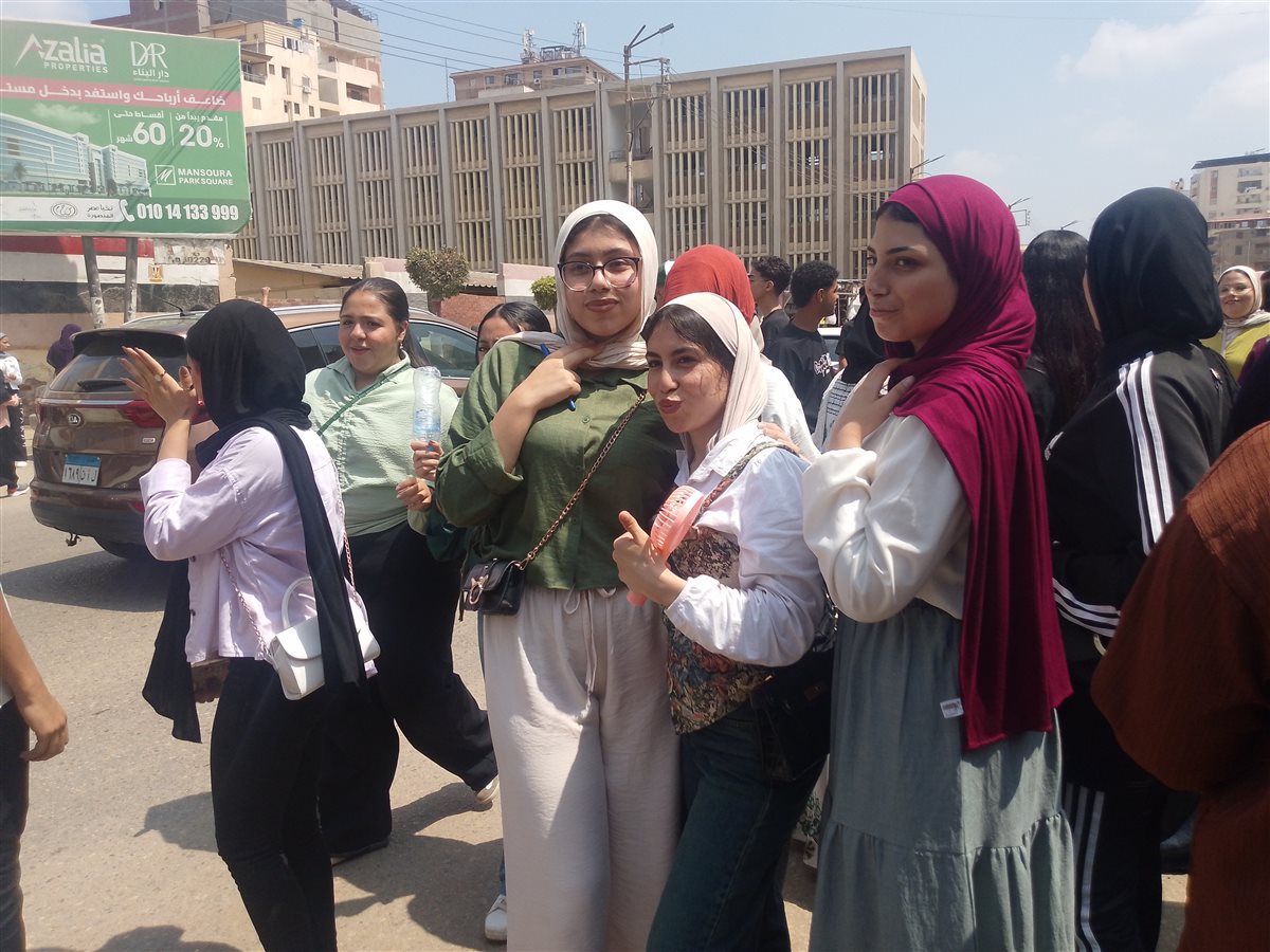 طلاب الثانوية العامة بالدقهلية&nbsp;