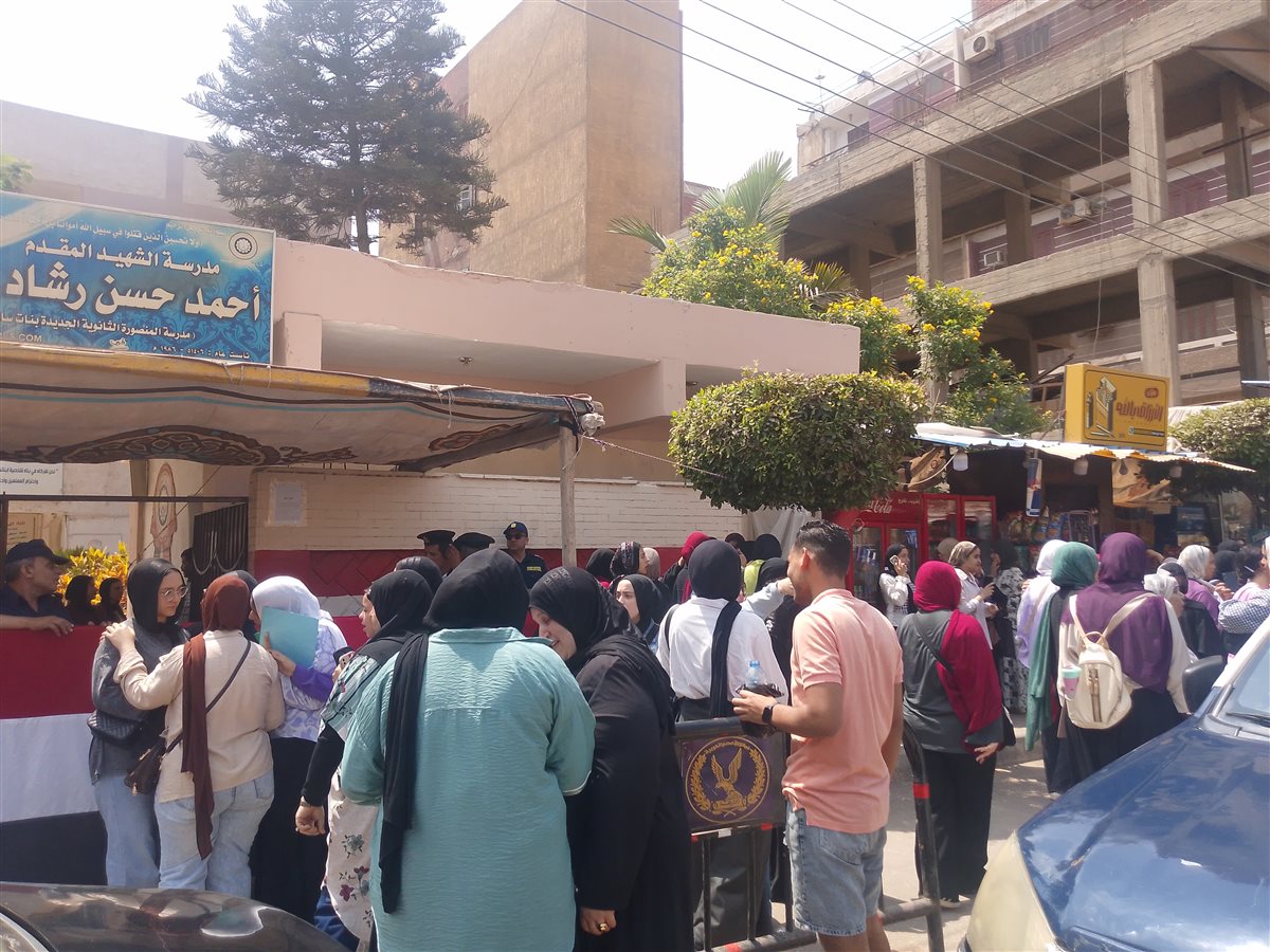 طلاب الثانوية العامة بالدقهلية&nbsp;
