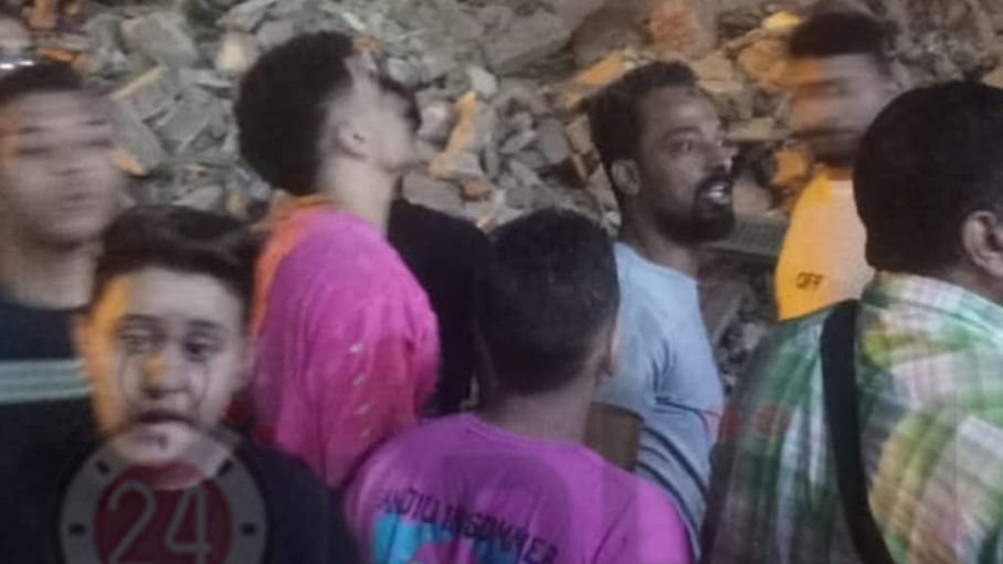 البيت وقع على زميل ابني وهو بيذاكر للثانوية العامة