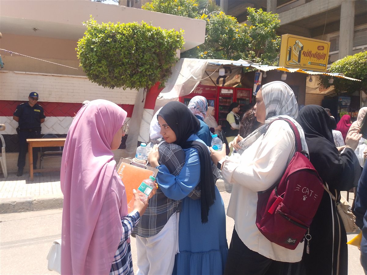 طلاب الثانوية العامة&nbsp;