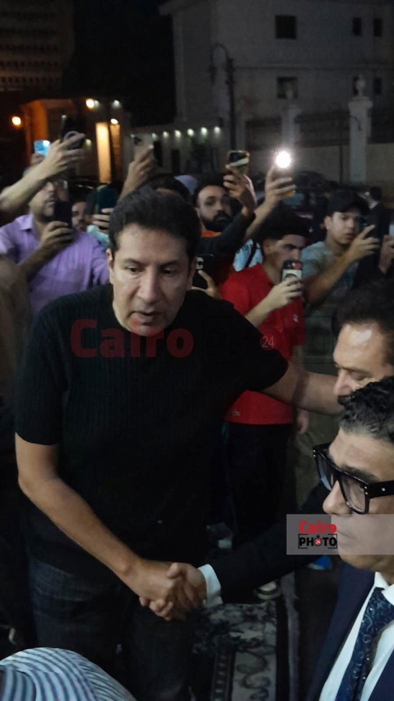 &nbsp;نجوم الفن والإعلام &nbsp;في عزاء والد الفنان تامر عبدالمنعم&nbsp;