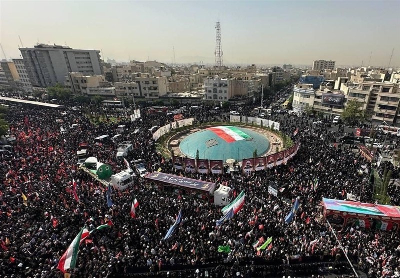 بينهم كبار القادة العسكريين والعلماء النوويين.. إيران تشييع ضحايا الحرب&nbsp;مع&nbsp;إسرائيل