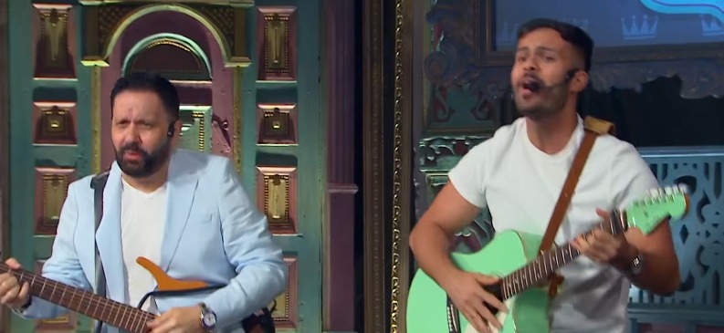 <strong>إدوارد&nbsp;ونجله في ضيافة صاحبة السعادة</strong>