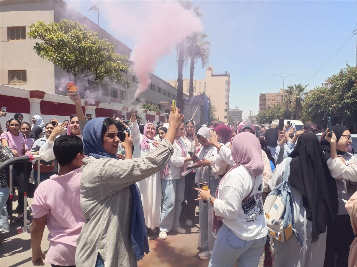 بهجة والوان وهدايا&nbsp;