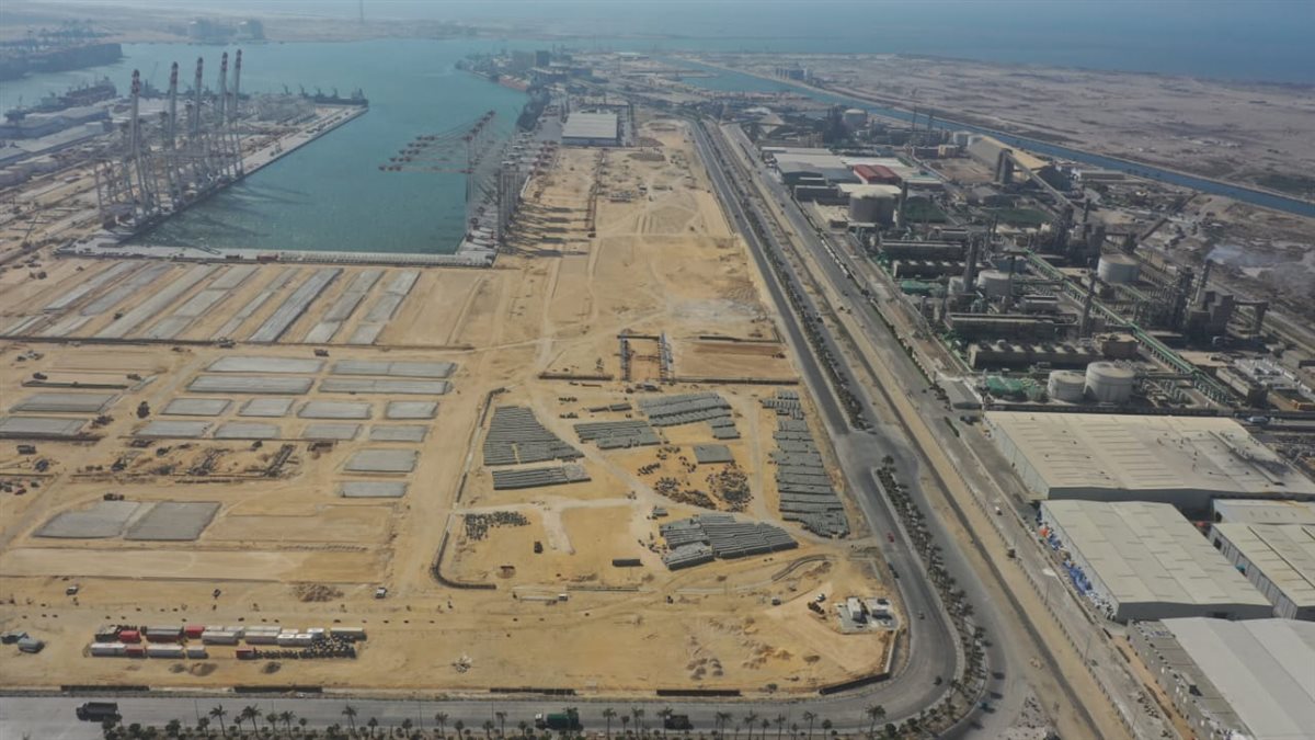 أحدث تصوير جوي لمحطة حاويات تحيا مصر 1 &nbsp;بميناء دمياط