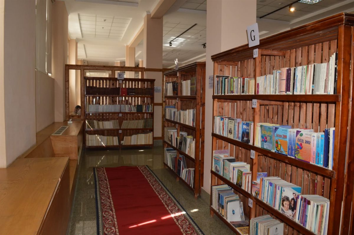 مكتبة متحف المركبات الملكية&nbsp;