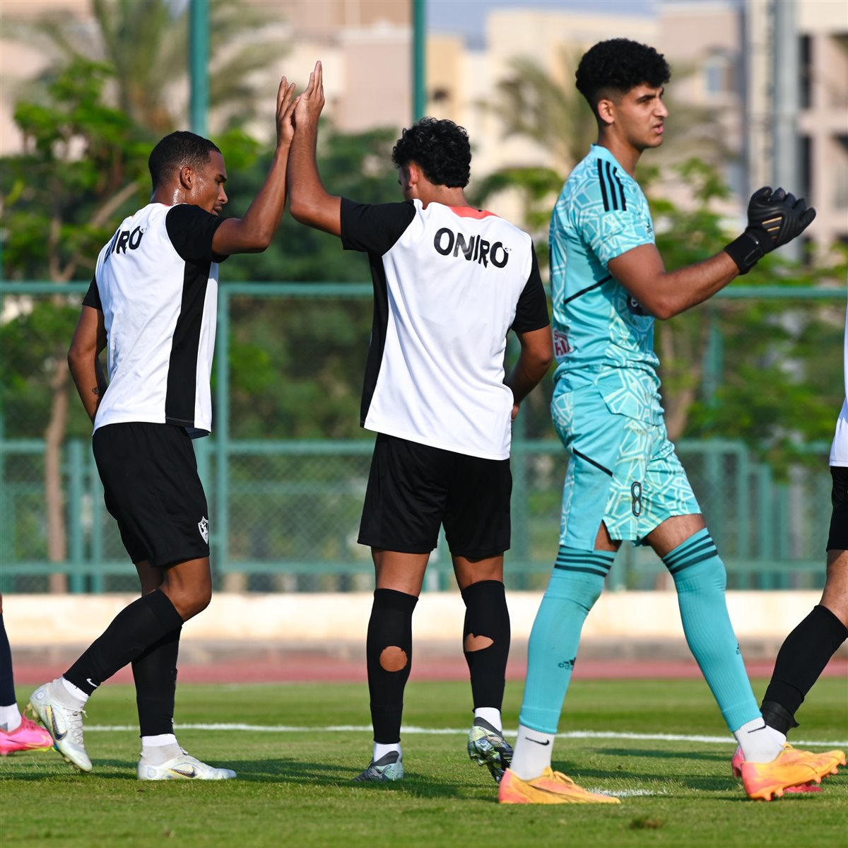 <strong>صور من مباراة الزمالك والشمس الودية&nbsp;</strong>