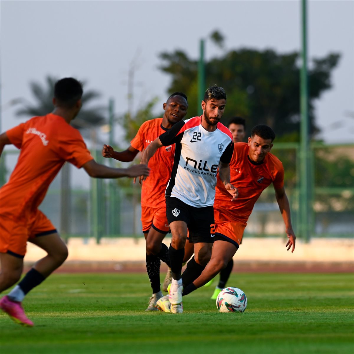 <strong>صور من مباراة الزمالك والشمس الودية&nbsp;</strong>