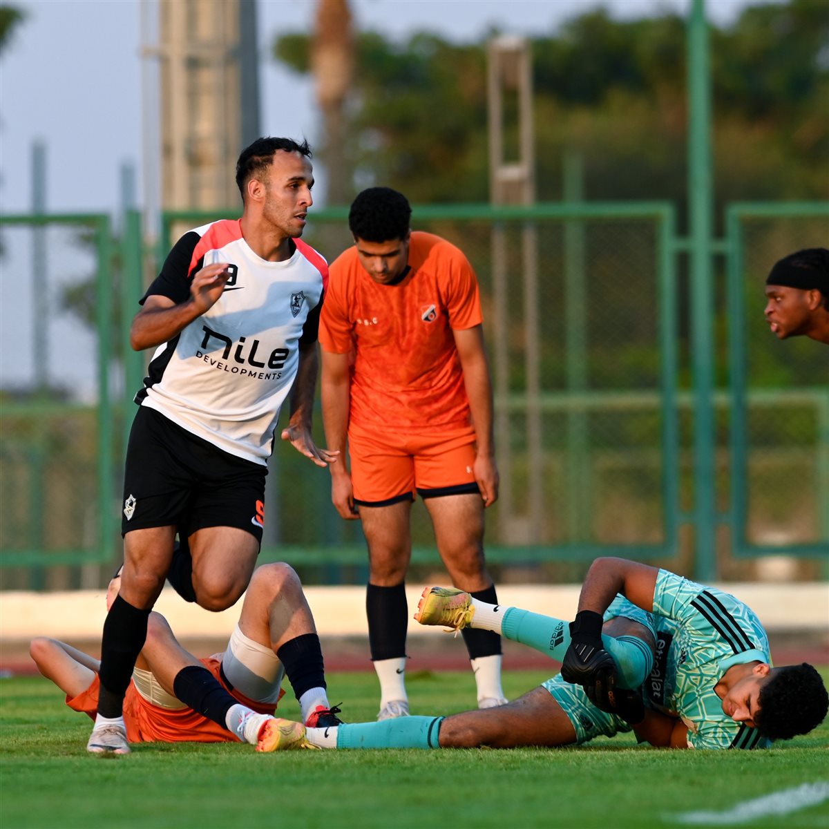 <strong>صور من مباراة الزمالك والشمس الودية&nbsp;</strong>
