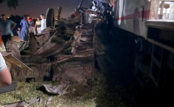 اصطدام قطار بخط المناشي بجرار زراعي بالبحيرة&nbsp;