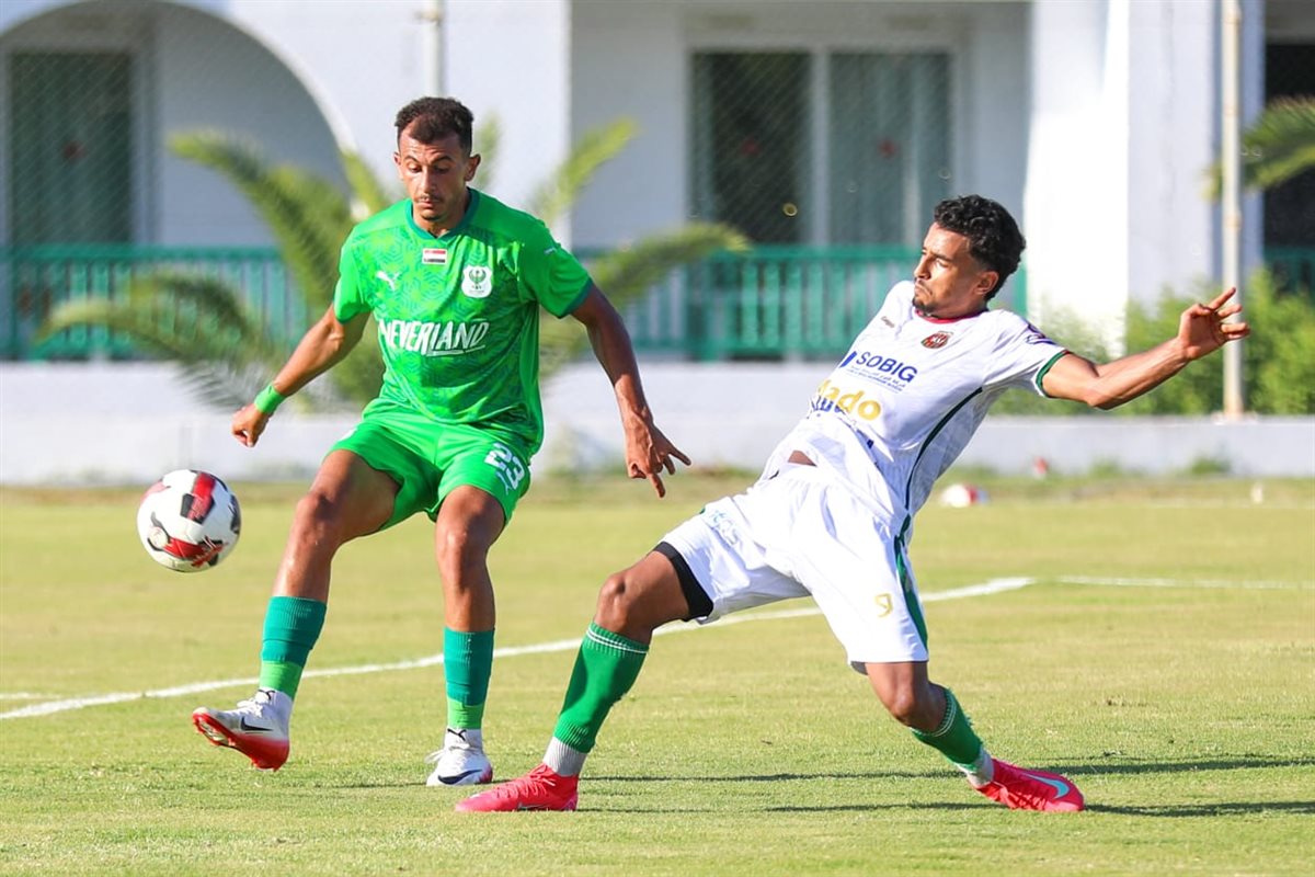 <strong>المصري يفوز على هلال مساكن بثلاثية نظيفة&nbsp;</strong>