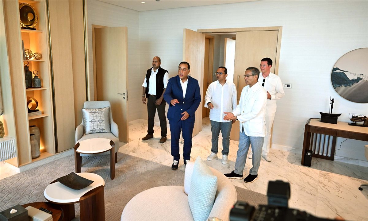 <strong>&nbsp;مدبولي يشهد افتتاح إعمار مصر لفندق Palace Beach Resort Marassi</strong>
