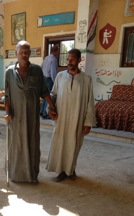 كفيف يدلي بصوته في انتخابات الشيوخ&nbsp;