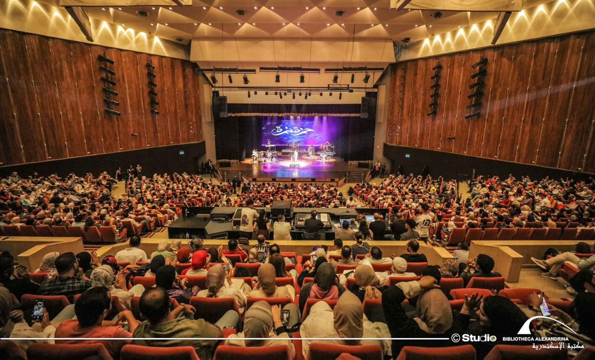 حمزة نمرة يتألق في حفله ضمن فعاليات مهرجان الصيف الدولي بمكتبة الإسكندرية&nbsp;