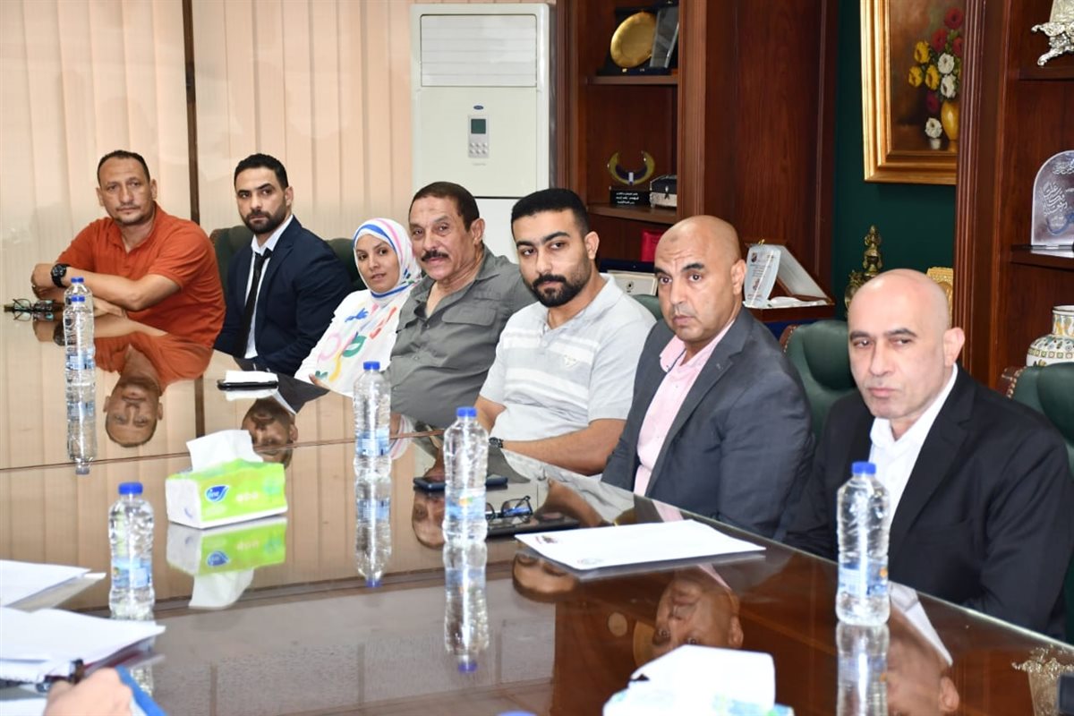 وزير الرياضة ورئيس اللجنة الأولمبية يجتمعان باتحادات رفع الأثقال والمصارعة&nbsp;