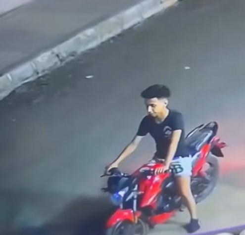 <strong>&nbsp;واقعه سرقة هاتف أحد الأشخاص بأسلوب الخطف&nbsp;</strong>