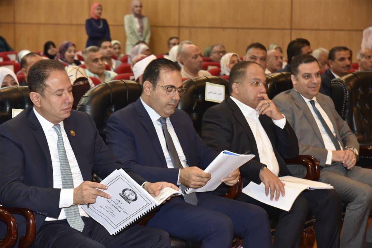 محافظ بورسعيد 