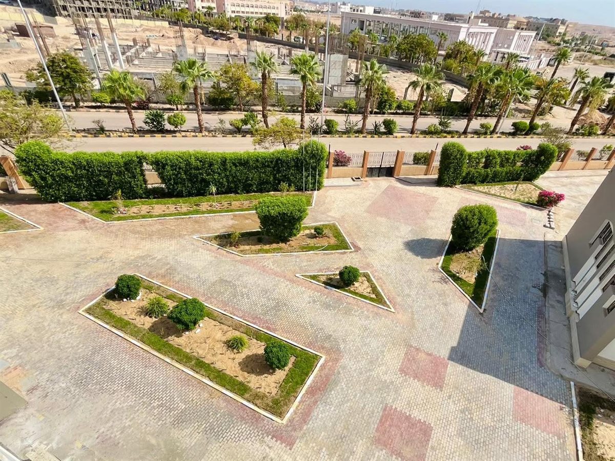 جامعة الأقصر الأهلية