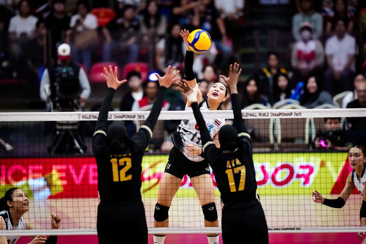 &nbsp;منتخب مصر للكرة الطائرة سيدات