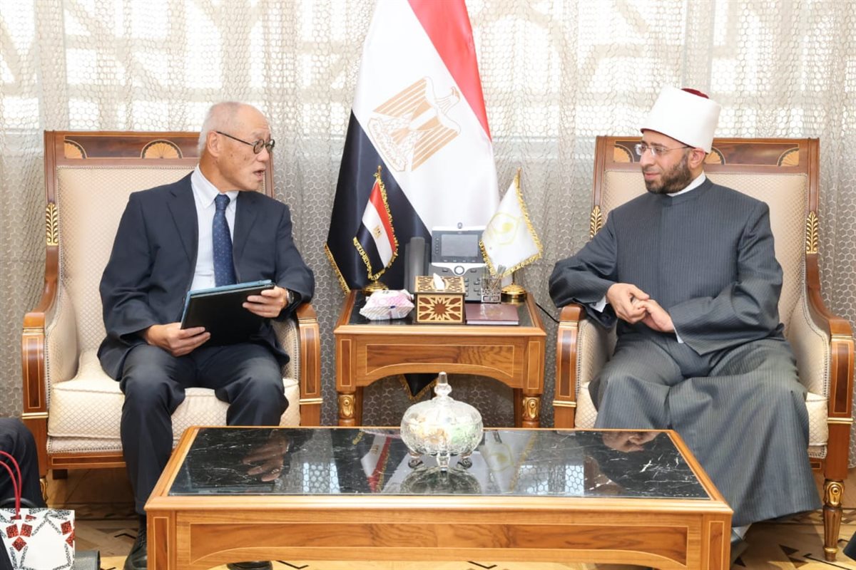 وزير الأوقاف يستقبل سفير اليابان بالقاهرة&nbsp;
