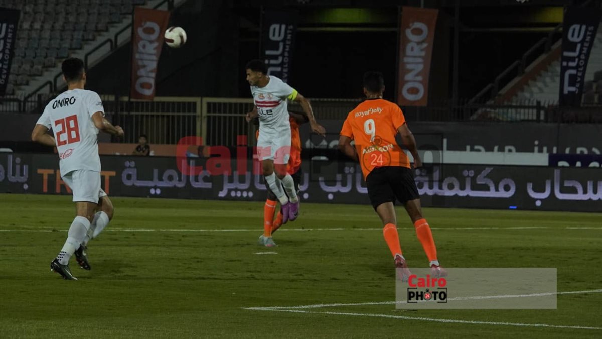 <strong>صورة من مباراة الزمالك وفاركو&nbsp;</strong>