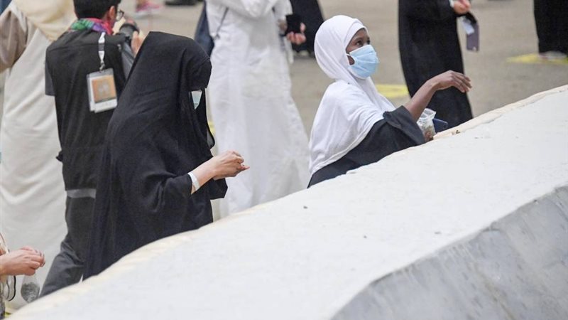 مناسك العمرة خطوة خطوة بالصور