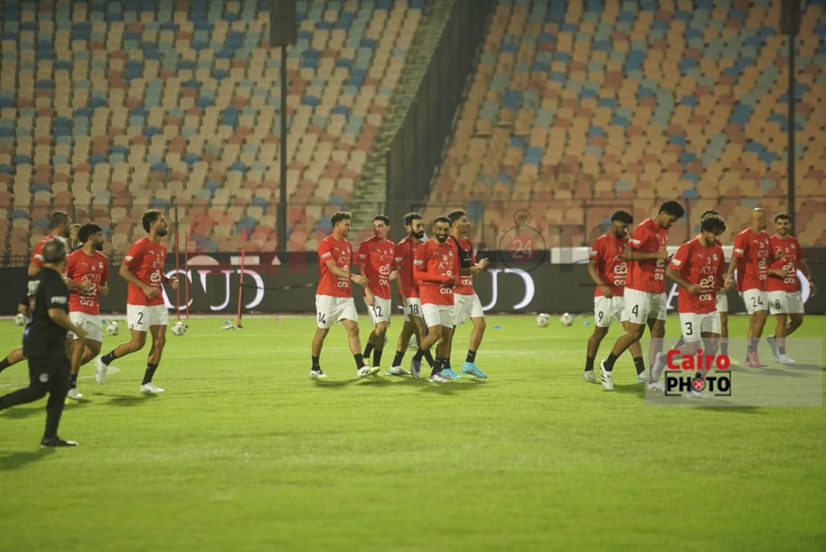 &nbsp;أجواء مرحة في مران منتخب مصر استعدادًا لمواجهة إثيوبيا