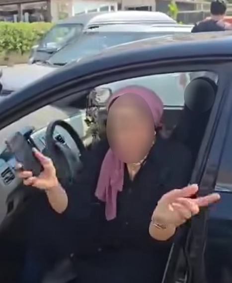 الأمن يفحص فيديو مشاجرة بين سيدتين وسائق متوسيكل &nbsp;بمصر الجديدة