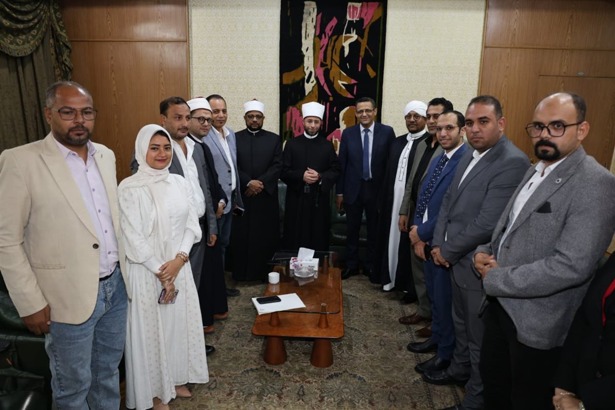 وزير الأوقاف يشارك في صالون لجنة الشئون العربية&nbsp;