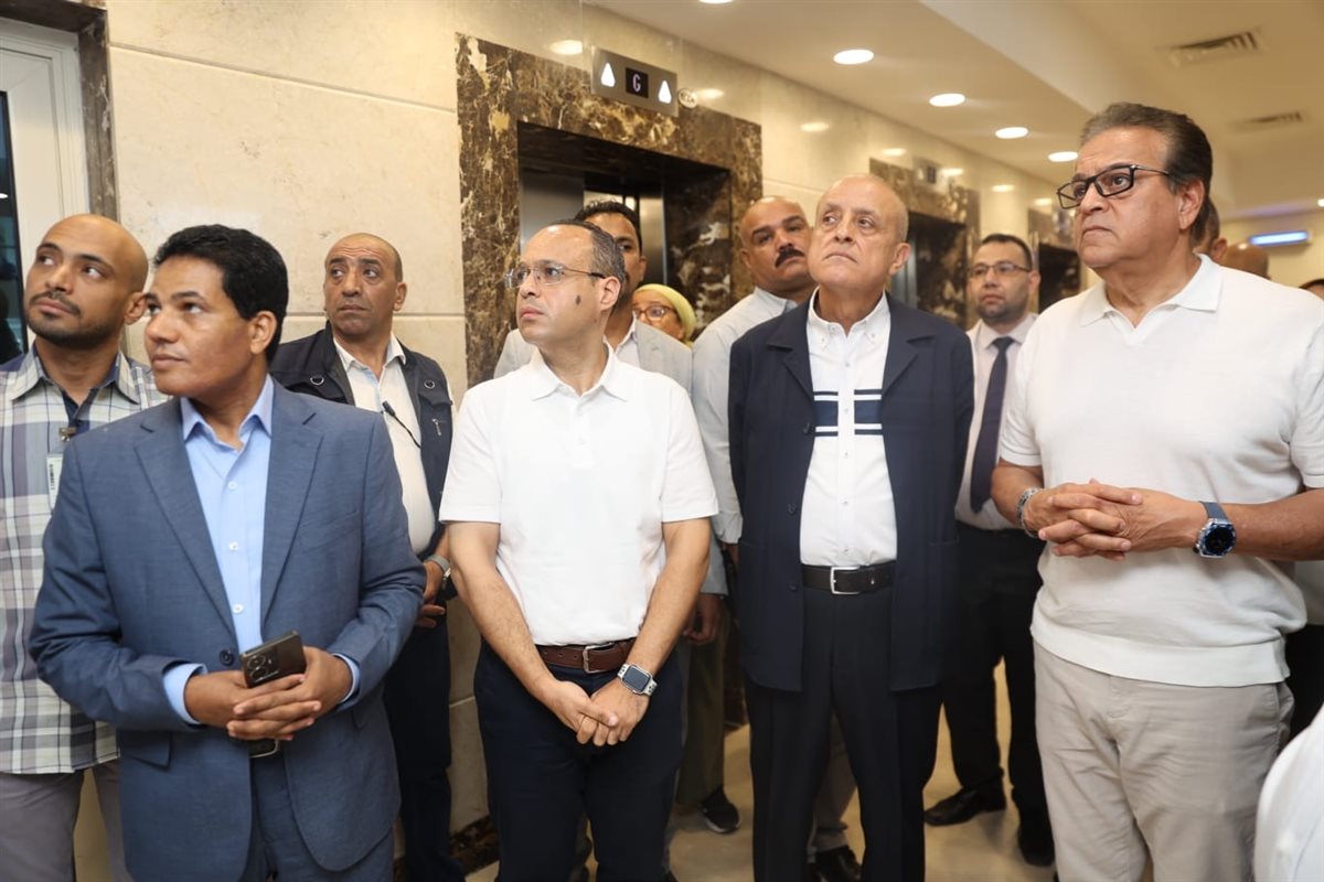 وزير الصحة بمسشفى أورام الأقصر&nbsp;