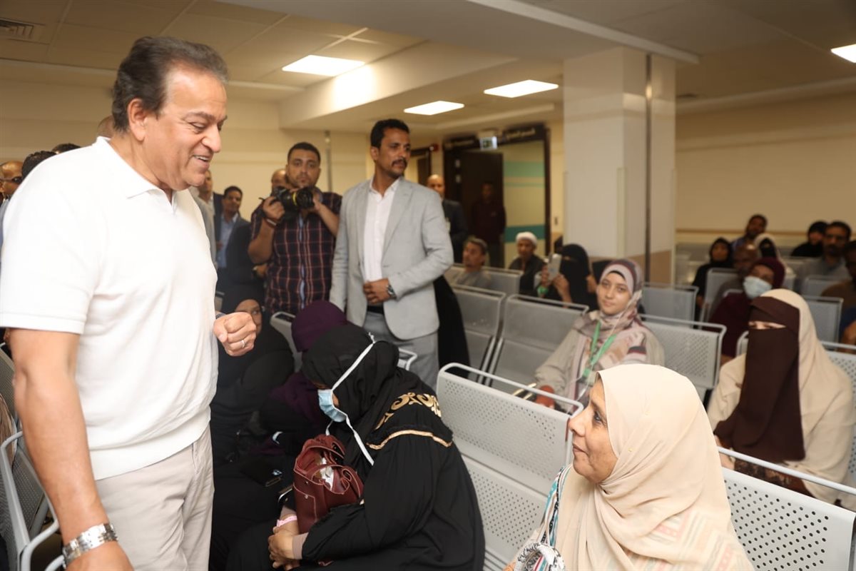وزير الصحة بمسشفى أورام الأقصر&nbsp;
