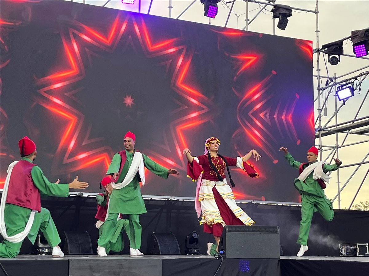 العرض&nbsp;