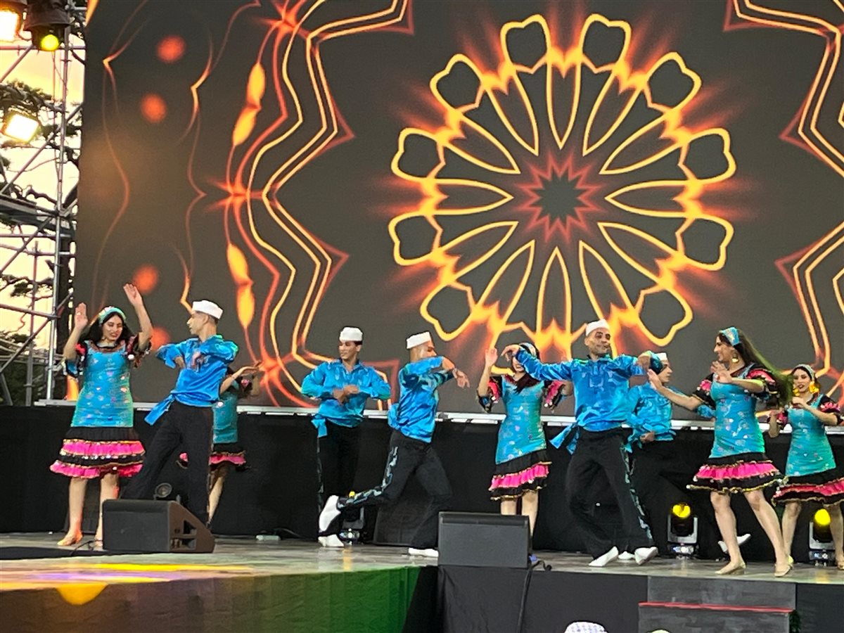 العرض&nbsp;