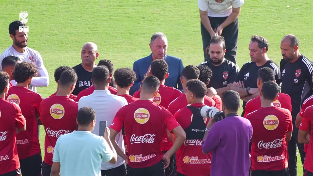 <strong>الخطيب للاعبي الأهلي: 